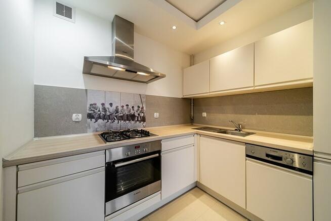 2 pokoje z miejscem w garażu x 2- Sieczna 71