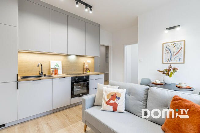 Mieszkanie Oleśnica, Wspólna