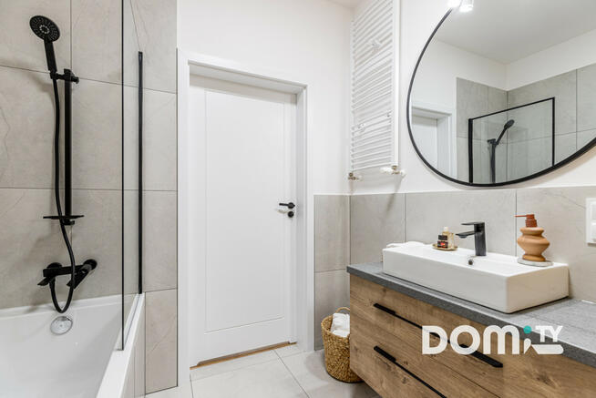 Mieszkanie Oleśnica, Wspólna