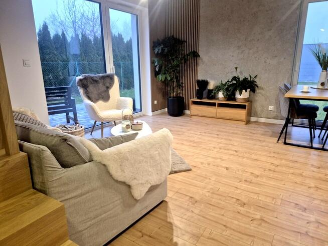 Nowy wykończony dom, Łąka - 10 km od centrum