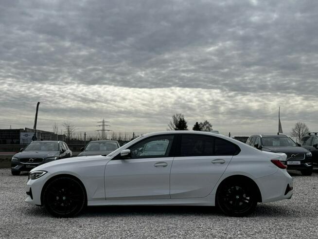 BMW 318 Salon Polska/ Drugi właściciel / Serwis ASO / Asystent pasa / FV Marża