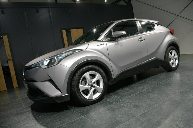 Toyota C-HR nawigacja|kamera cofania|gwarancja||ledy|bluetooth|pełny serwis