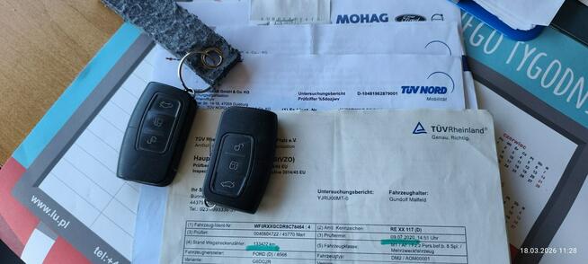 Ford Kuga 182 tys.km/Titanium 4X4 /Navi/Panorama Skóry/Key less/ Xenon
