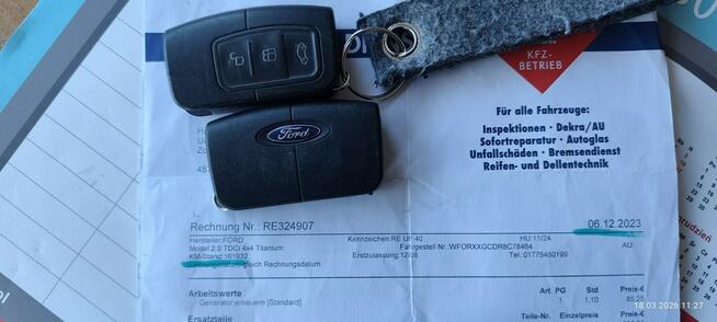 Ford Kuga 182 tys.km/Titanium 4X4 /Navi/Panorama Skóry/Key less/ Xenon