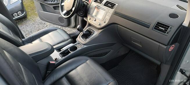 Ford Kuga 182 tys.km/Titanium 4X4 /Navi/Panorama Skóry/Key less/ Xenon
