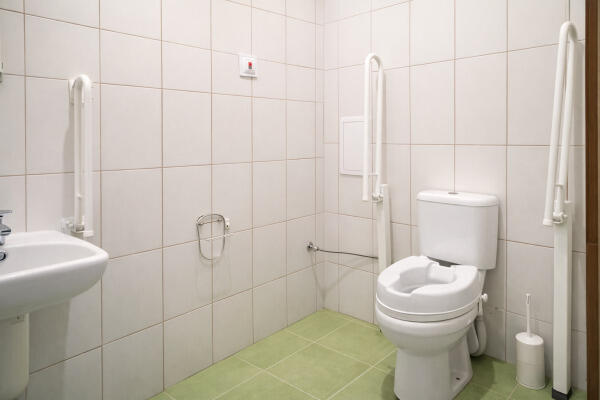 Lokal Zarzecze Spokojna