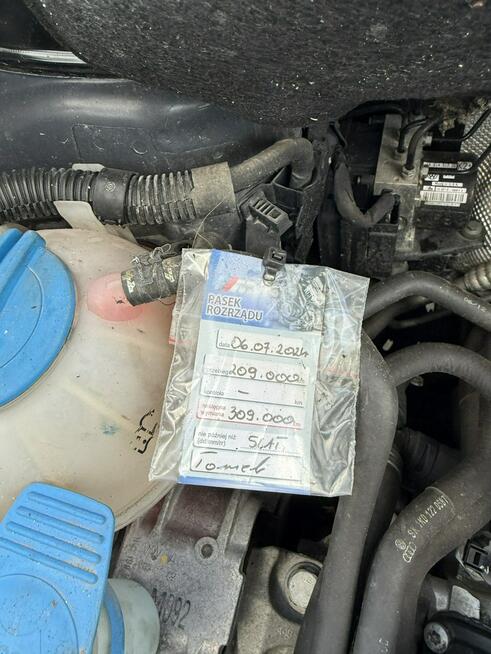 Volkswagen Touran 1,2 tsi 105 ps ładny zarejestrowany 7 osobowy