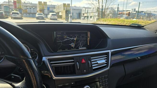 Mercedes E 350 Avangarde czarny sufit 4matic bixenon