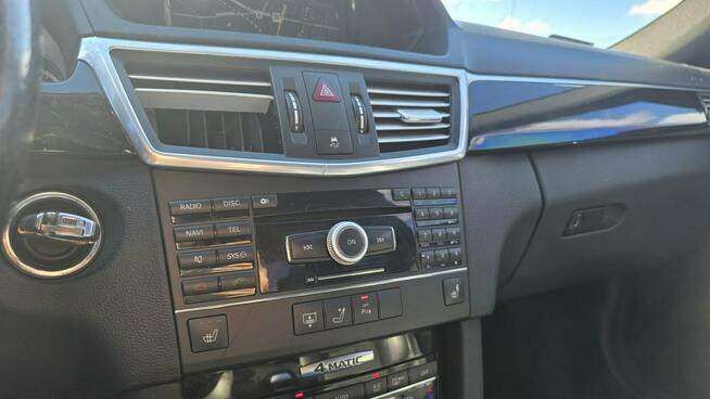 Mercedes E 350 Avangarde czarny sufit 4matic bixenon