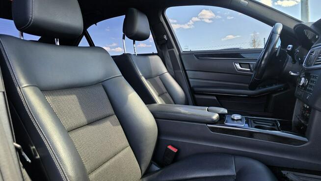Mercedes E 350 Avangarde czarny sufit 4matic bixenon