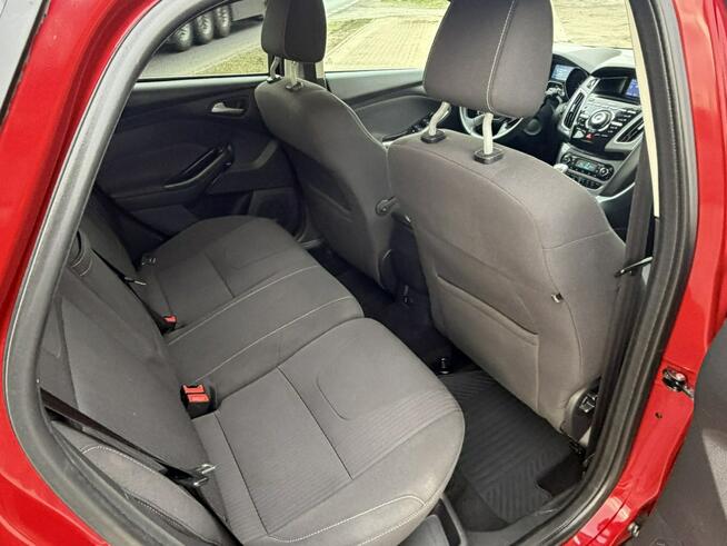 Ford Focus Titanium + ! 1.6i 150KM Manual ! Full Opcja ! Opłacony !