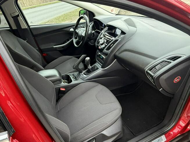 Ford Focus Titanium + ! 1.6i 150KM Manual ! Full Opcja ! Opłacony !
