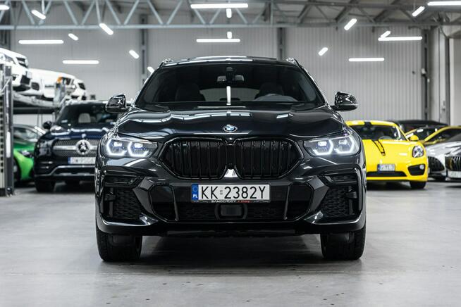 BMW X6 40d. All Black. Gwarancja 05.2027. Nowe opony. Po serwisie ASO.