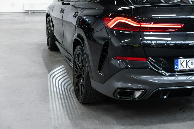 BMW X6 40d. All Black. Gwarancja 05.2027. Nowe opony. Po serwisie ASO.