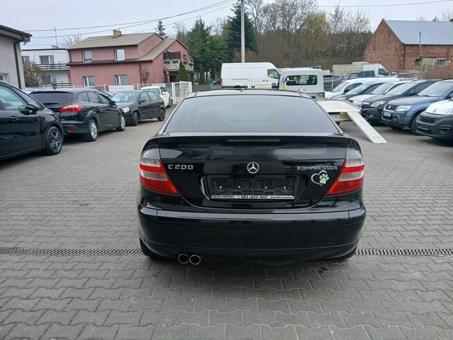 Mercedes C 200 1.8i compresor LIFT panorama alufelgi tempomat klimatronik stan BDB