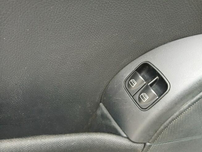 Mercedes C 200 1.8i compresor LIFT panorama alufelgi tempomat klimatronik stan BDB