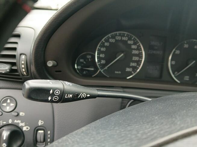 Mercedes C 200 1.8i compresor LIFT panorama alufelgi tempomat klimatronik stan BDB