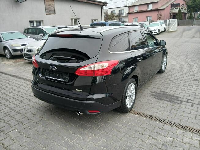Ford Focus 1.6i TITANIUM alufelgi klimatronik tempomat parktronik