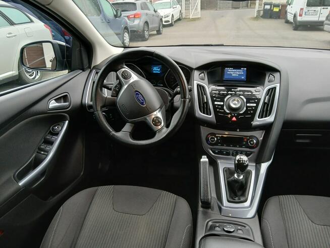 Ford Focus 1.6i TITANIUM alufelgi klimatronik tempomat parktronik