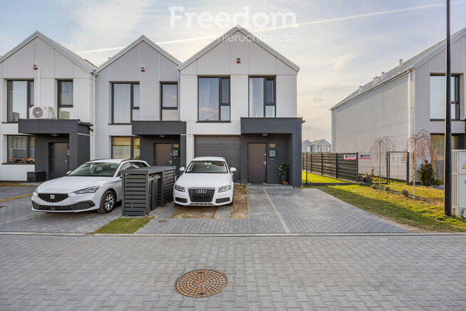 Nowoczesny dom z dużym ogrodem - Krępa, Prażmów