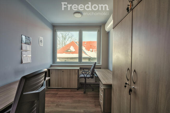 Biurowiec w uzdrowiskowej części Jeleniej Góry!