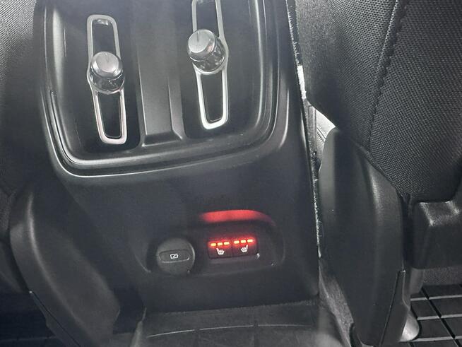 Volvo XC 40 Bezwypadkowy 4x4 fv23%