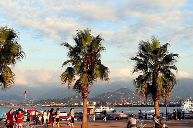 Gruzja OD KUTAISI BATUMI DO TBILISI 8 dni samolot HB Okazja