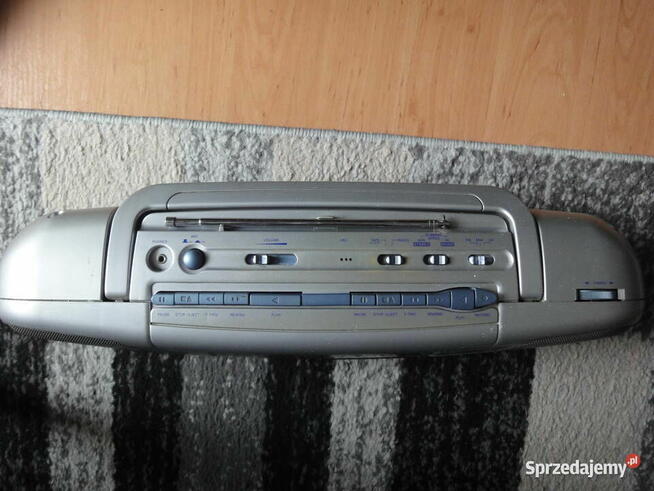 Radioodtwarzacz Thomson- sprawne tylko radio