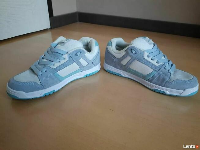 Buty DC Shoes Stag 320188 r. 41 26,5cm uniseks Skate Shoes