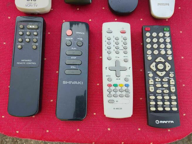 Pilot telewizor magnetowid DVD JVC Thomson Philips Shivaki