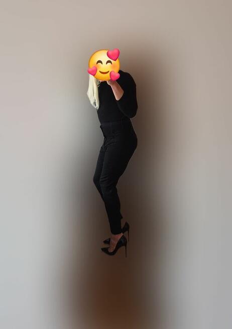 Nieśmiała Ania szuka przystojniaka