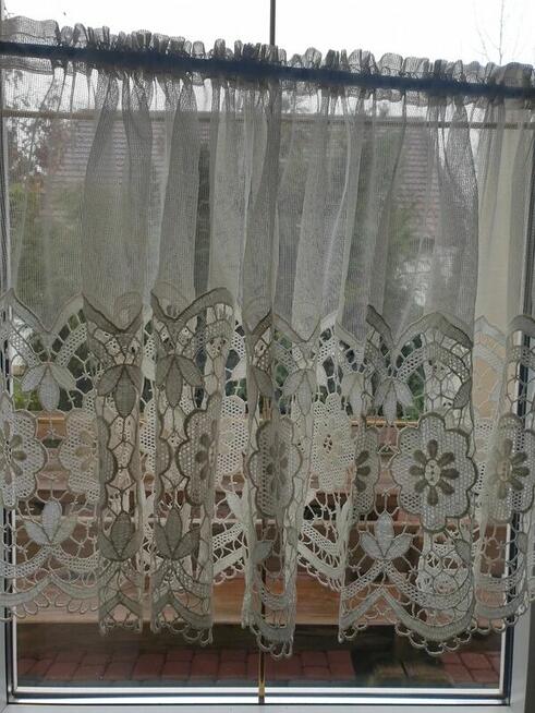 Zazdrostka z gipiurą krem szer 220 x 44 babcina