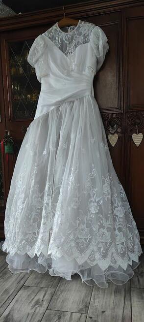Bardzo ładna suknia ślubna rozmiar 42