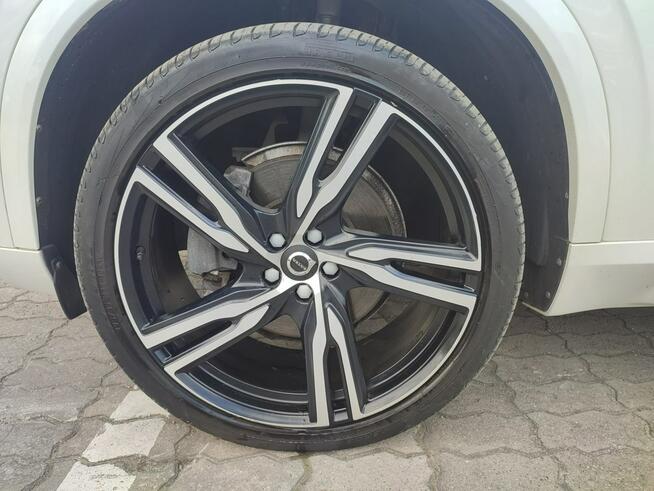 Volvo XC 90 7-osobowy panorama