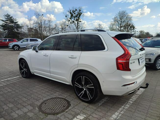Volvo XC 90 7-osobowy panorama