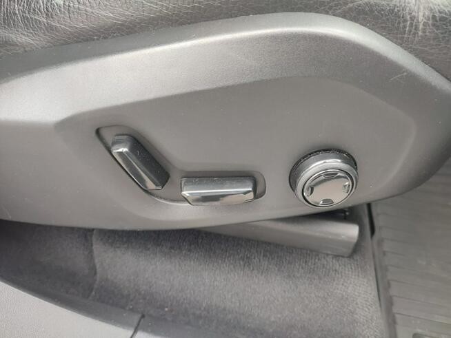 Volvo XC 90 7-osobowy panorama