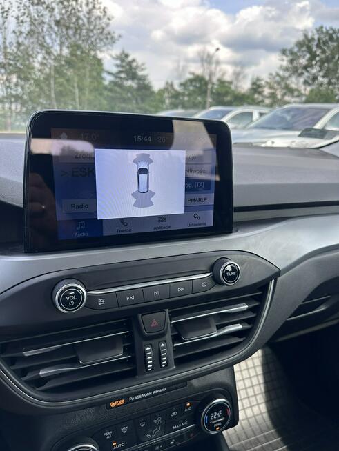 Ford Focus podgrzewana kierownica