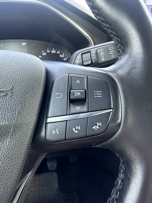 Ford Focus podgrzewana kierownica