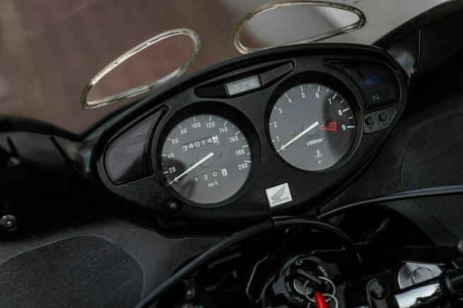 Honda NTV 650 Deauville R 19998 Wysyłka RATY Transport Kufry Duży Wybór