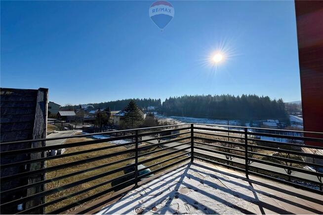 Urokliwy dom w stylu zakopiańskim w Kurowie