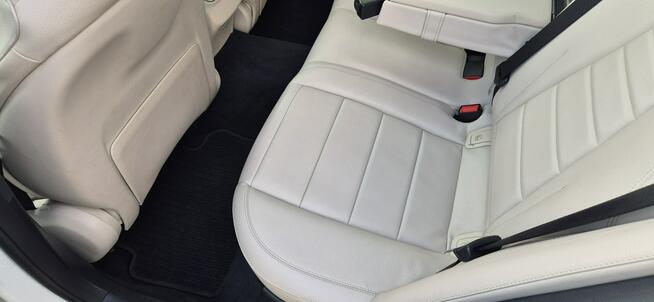 Mercedes E 220 4-MATIC-PNEUMATYKA-PANORAMA