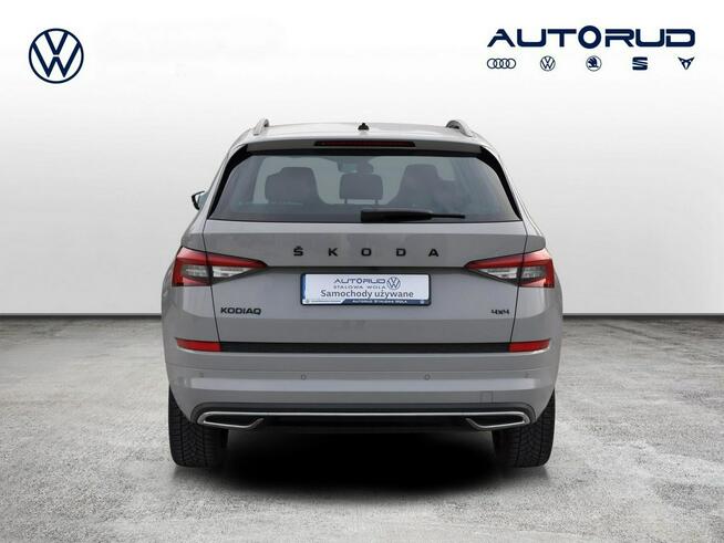 Škoda Kodiaq 2.0TDI 190KM 4X4 DSG Sportline Kamery360 El.Klapa Podgrz.Szyba Gwar.FV