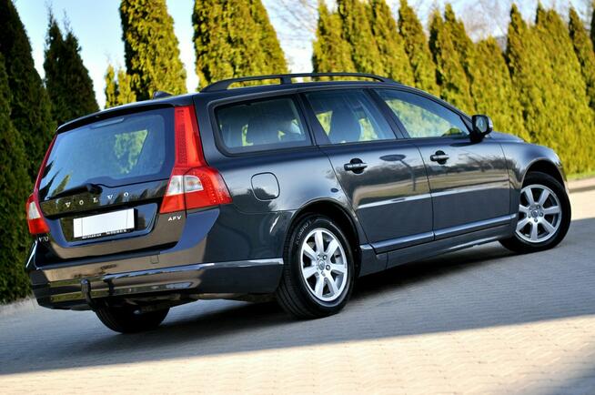 Volvo V70 2.5 Turbo 231KM LIFT Climatronic Grzane