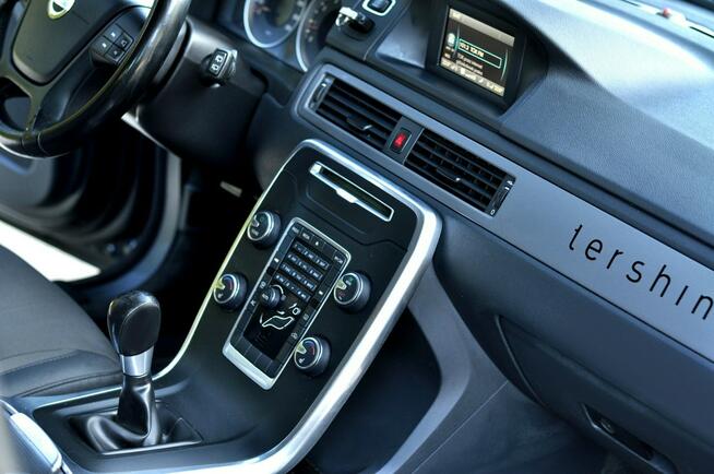 Volvo V70 2.5 Turbo 231KM LIFT Climatronic Grzane
