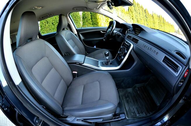 Volvo V70 2.5 Turbo 231KM LIFT Climatronic Grzane