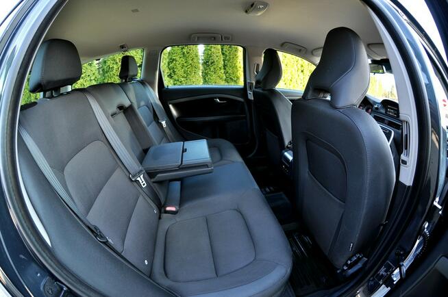 Volvo V70 2.5 Turbo 231KM LIFT Climatronic Grzane