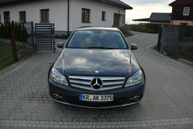 Mercedes C 180 1.8B 2010r/ 95 TYS KM/ Navi/ 2 KPL KÓŁ/ Sprowadzony
