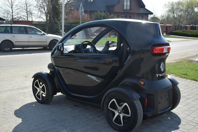 Renault Twizy 7.6KW Elektryk/ 2 Osobowy/ 2018r/ 10TYS KM/ Sprowadzony