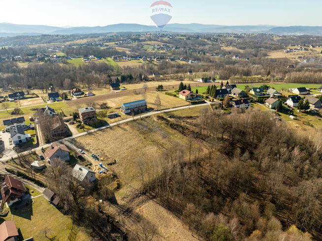 Działki budowlane Siepraw po 8 ar - z dala od S7