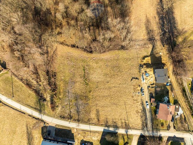 Działki budowlane Siepraw po 8 ar - z dala od S7